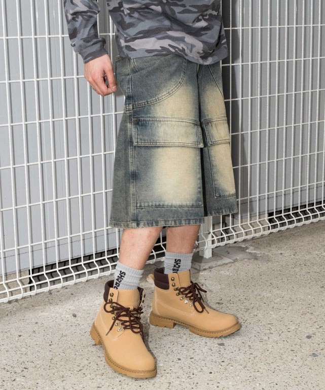 デニム淡加工 モデル：178cm L着用