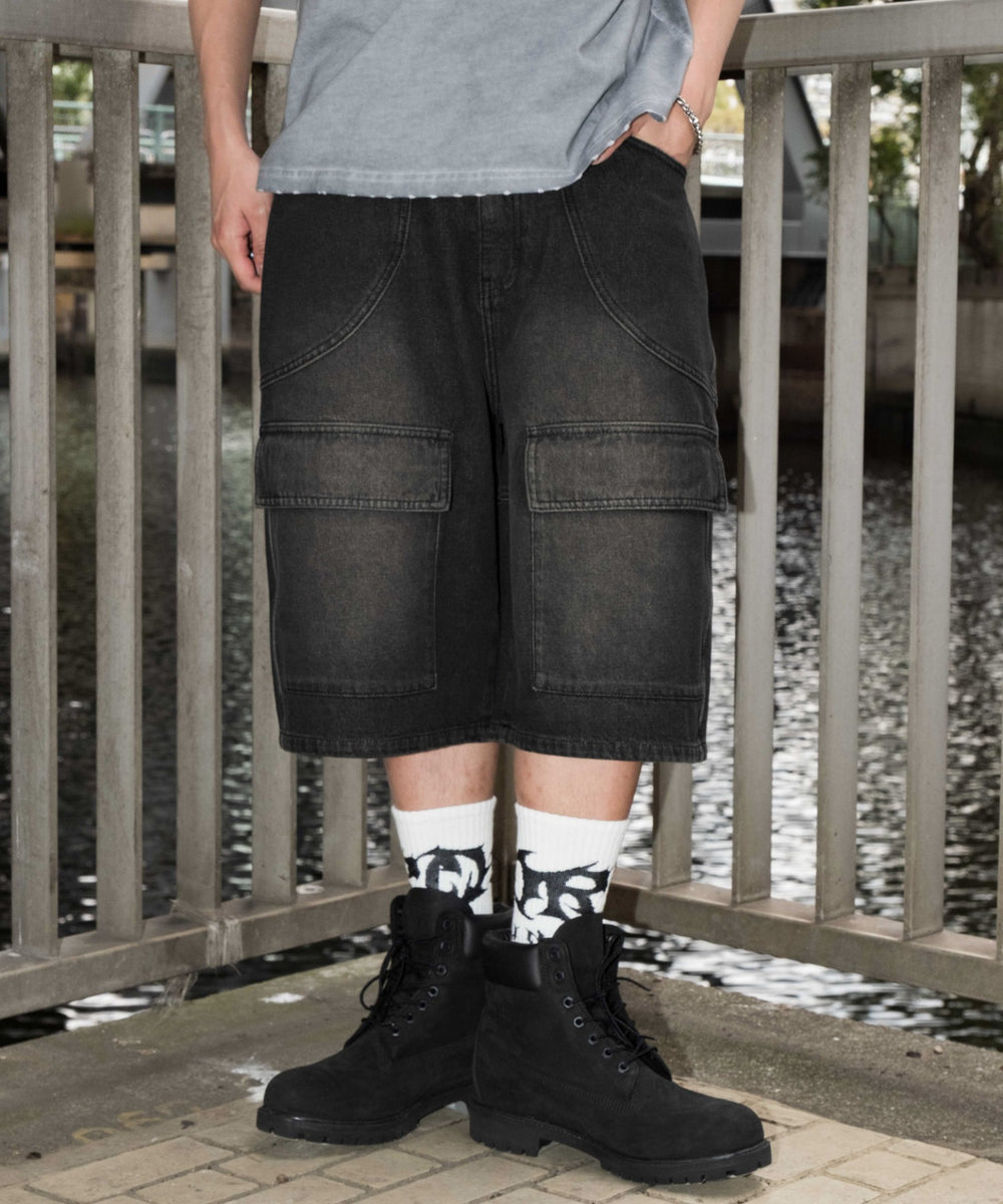 デニムブラックソノタ モデル：178cm L着用