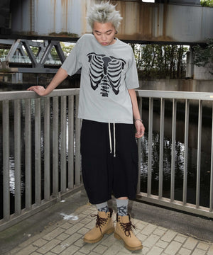 グレー モデル：178cm L着用