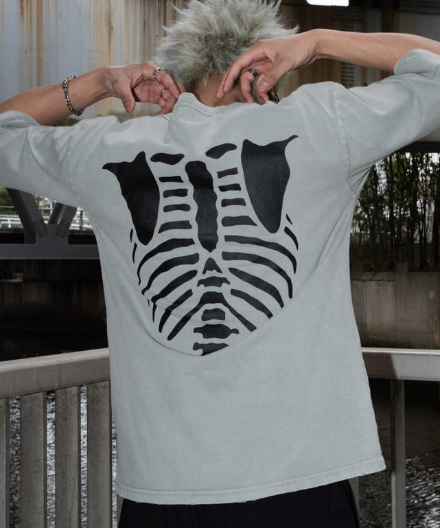 グレー モデル：178cm L着用