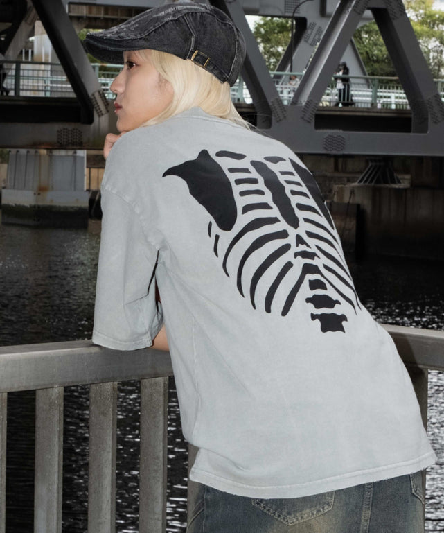 グレー モデル：172cm M着用