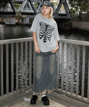 グレー モデル：172cm M着用