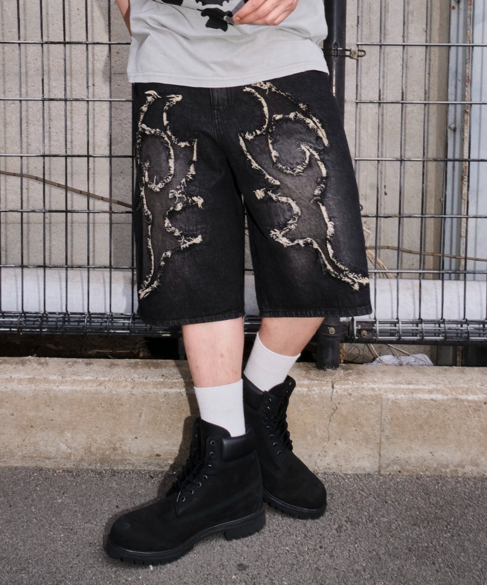 柄2 モデル：178cm L着用