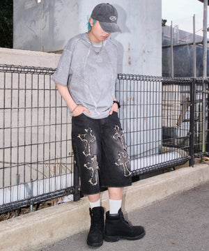 柄4 モデル：178cm L着用