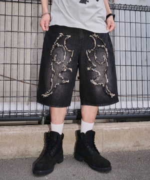 柄2 モデル：178cm L着用