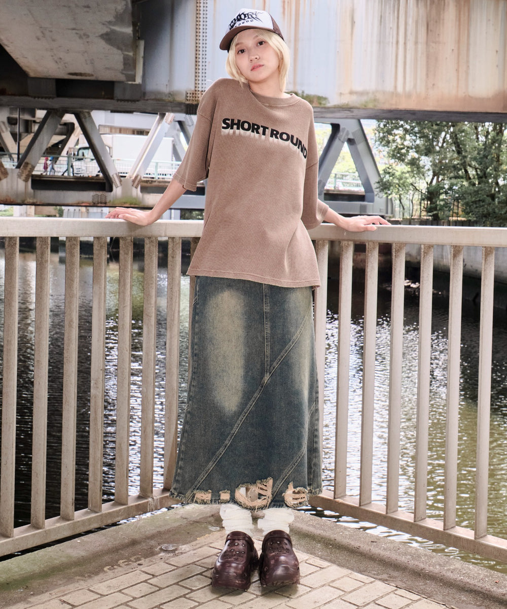 ブラウン モデル：172cm L着用