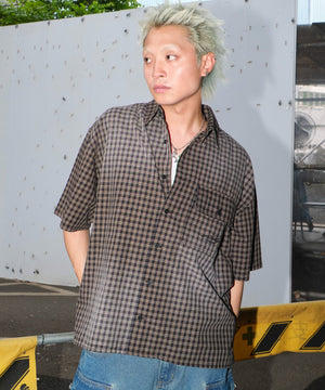 ブラックチェック1 モデル：178cm L着用