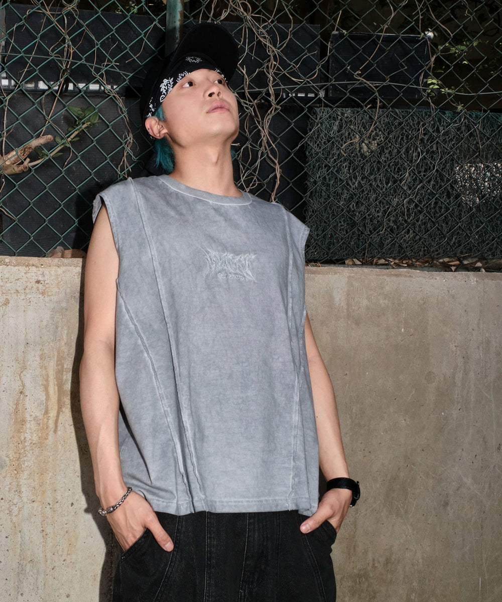 グレー モデル：178cm L着用