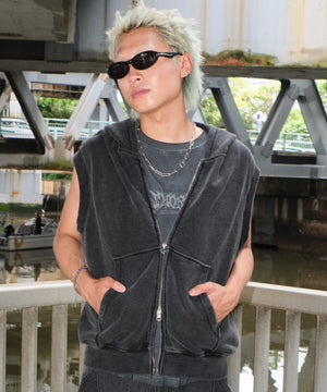 スミクロ モデル：178cm L着用