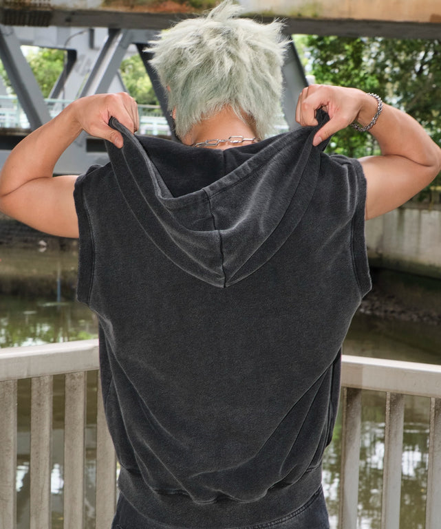 スミクロ モデル：178cm L着用