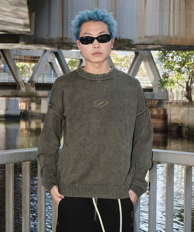 カーキ　モデル:178cm L着用