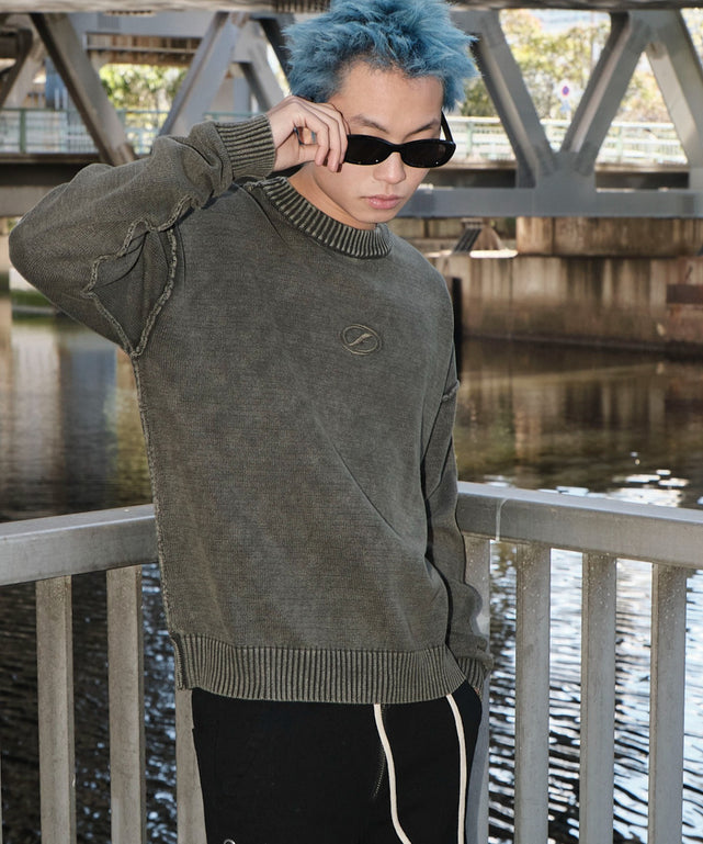 カーキ　モデル:178cm L着用