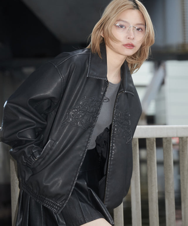 ブラック モデル：169cm L着用