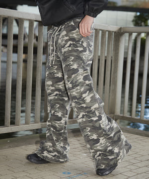 柄1 モデル：178cm L着用