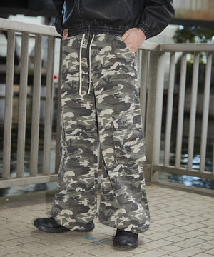 柄1 モデル：178cm L着用