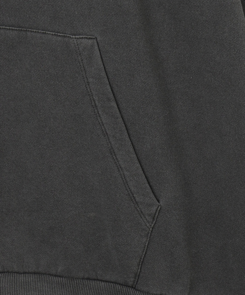 ピグメントラメグラフィックプルパーカー