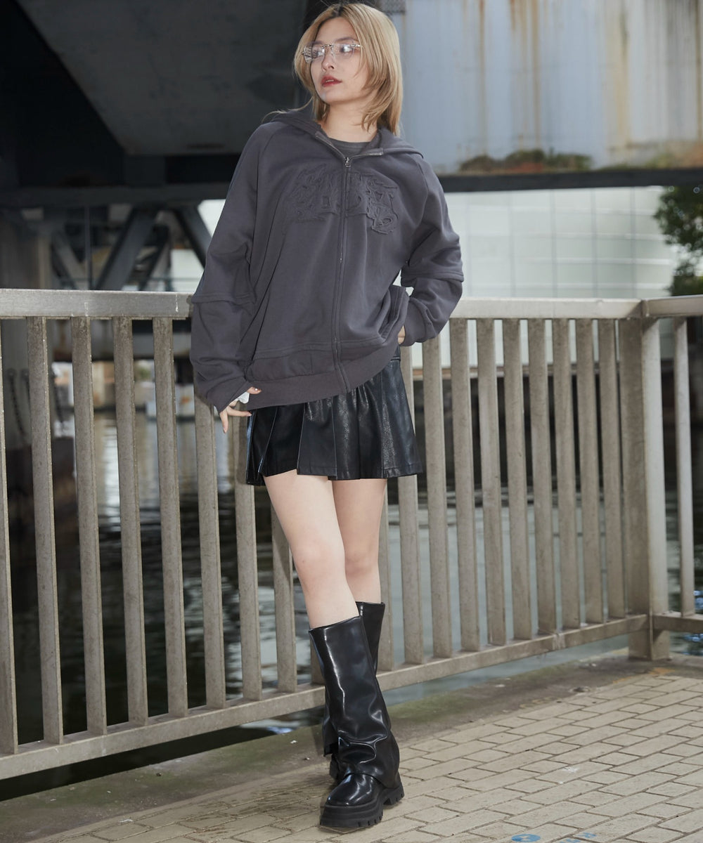 スミクロ　モデル:169cm M着用