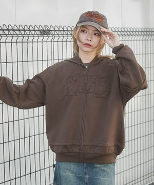 ブラウン　モデル:169cm M着用