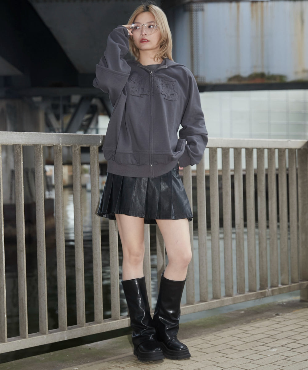 スミクロ　モデル:169cm M着用