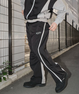 ブラックソノタ　モデル:178cm L着用