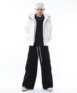 ホワイト モデル：180cm L着用