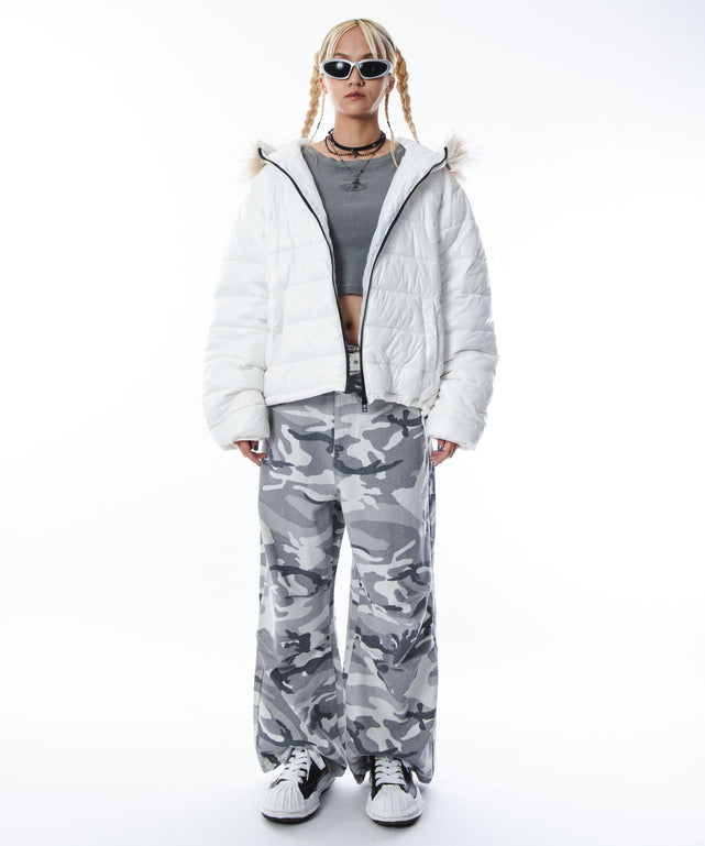 ホワイト モデル：172cm M着用