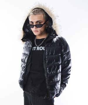 ブラック モデル：180cm L着用