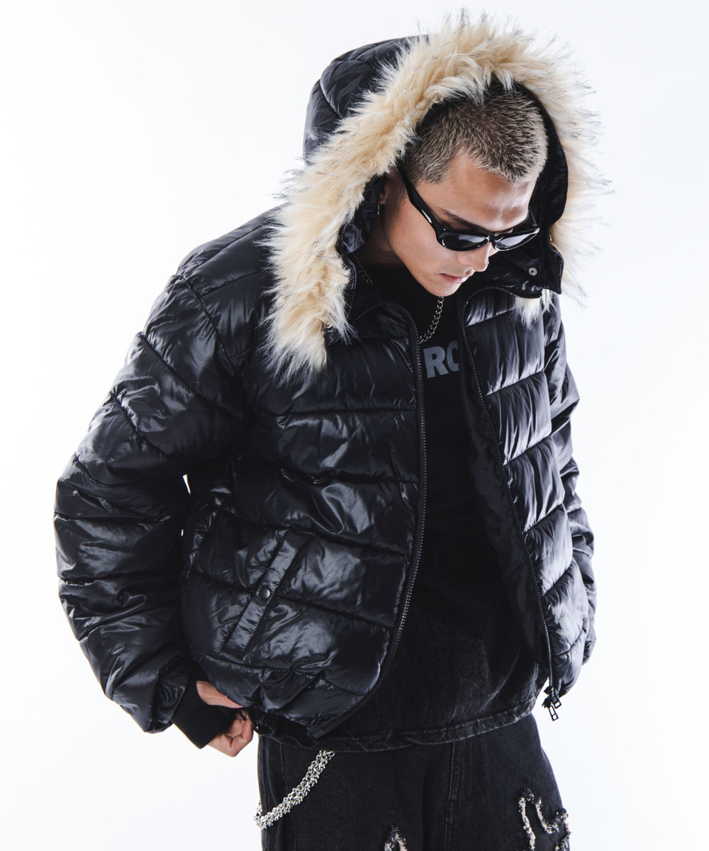 ブラック モデル：180cm L着用