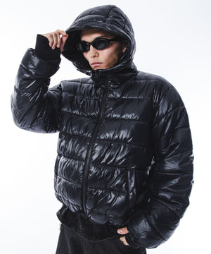 ブラック モデル：180cm L着用