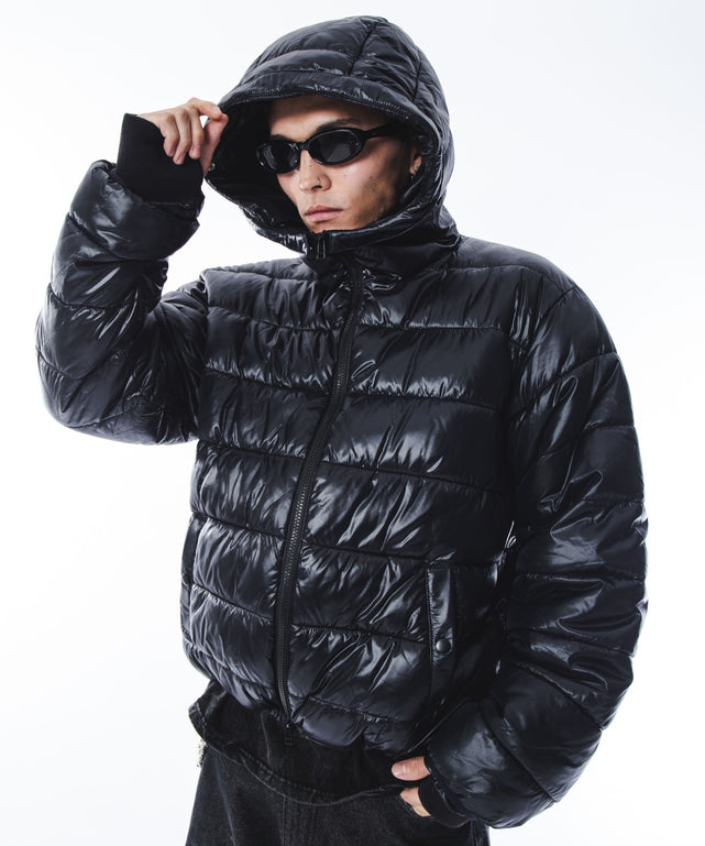 ブラック モデル：180cm L着用