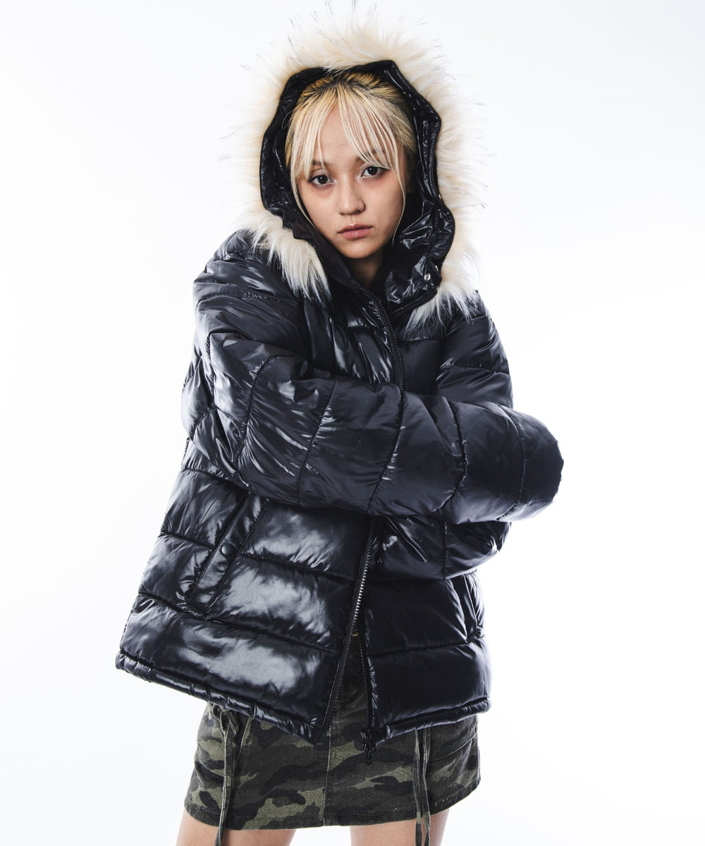 ブラック モデル：172cm L着用