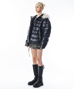 ブラック モデル：172cm L着用