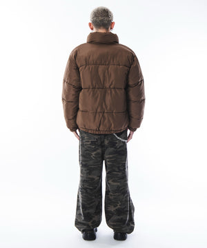 ブラウン　モデル：180cm L着用