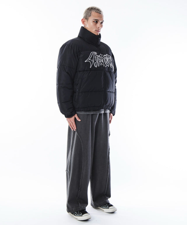 ブラック　モデル：180cm L着用