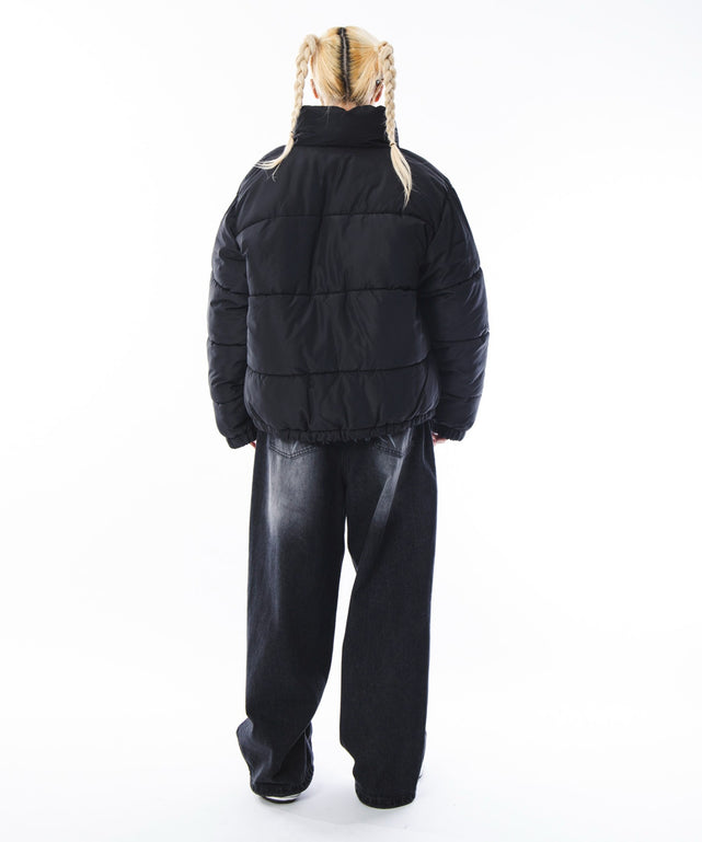 ブラック　モデル：172cm M着用