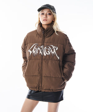 ブラウン　モデル：172cm M着用