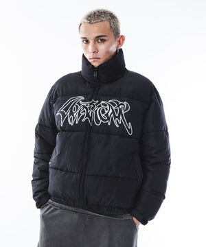 ブラック　モデル：180cm L着用