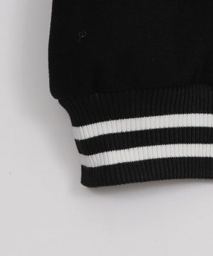 メルトンワッペンスタジャン