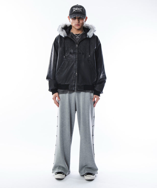 ブラック　モデル：180cm L着用