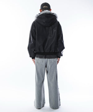 ブラック　モデル：180cm L着用