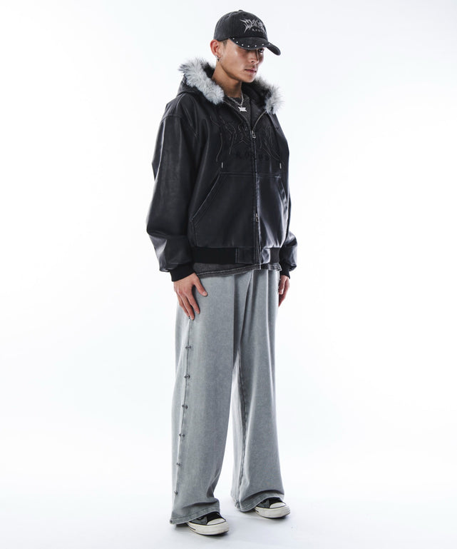 ブラック　モデル：180cm L着用