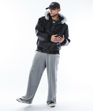 ブラック　モデル：180cm L着用