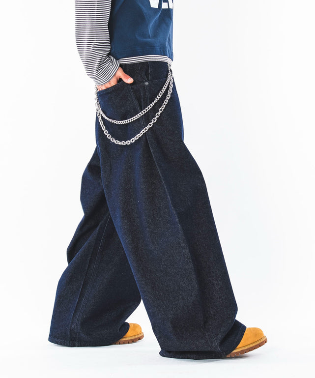デニムインディゴ モデル：180cm L着用