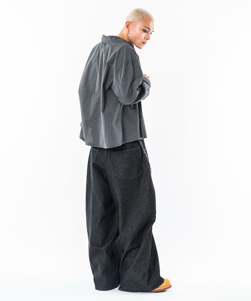 デニムブラック モデル：180cm L着用