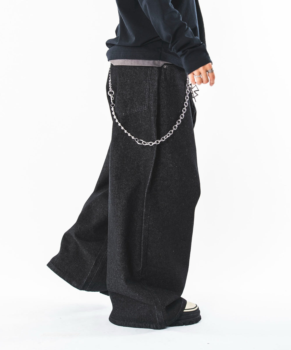 デニムブラック モデル：160cm M着用