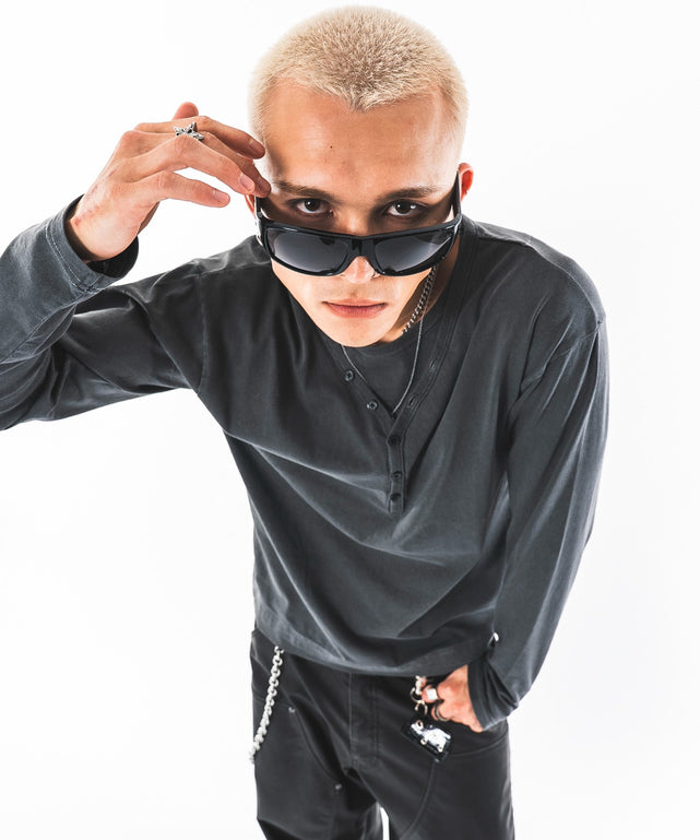 ブラックソノタ モデル：180cm L着用