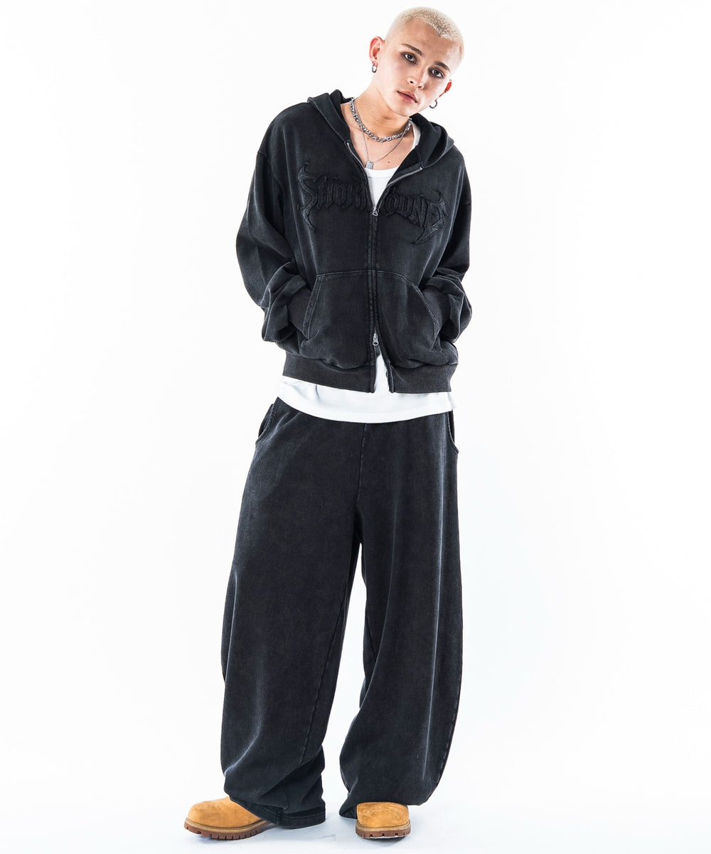 ブラックソノタ モデル：180cm L着用