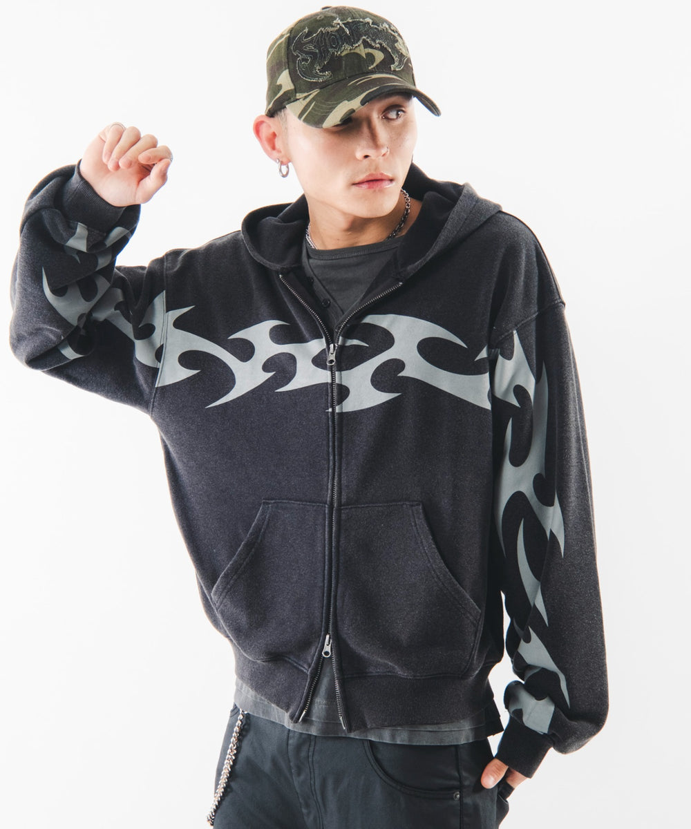 ブラックソノタ モデル：180cm L着用