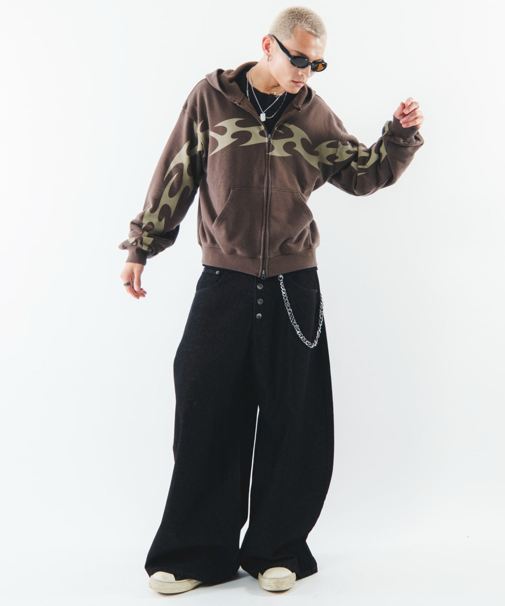 ブラウンソノタ モデル：180cm L着用