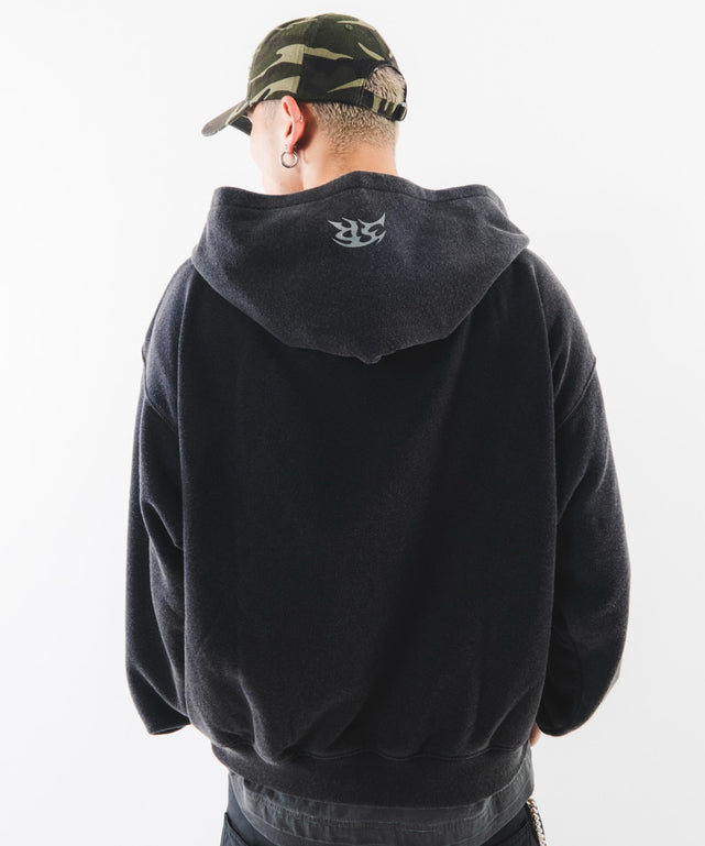 ブラックソノタ モデル：180cm L着用